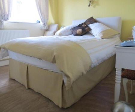 Mounthaven Guest House Dartmouth Room photo