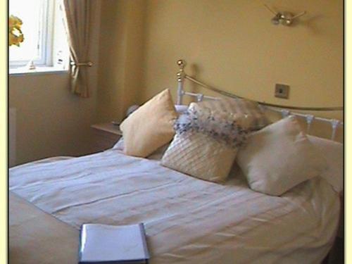 Mounthaven Guest House Dartmouth Room photo